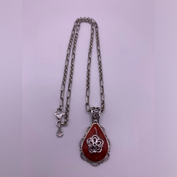 Silpada’s Sterling FIERY PERSONALITY Reversible Pendant & TIMELESS Chain Set - Picture 8 of 13